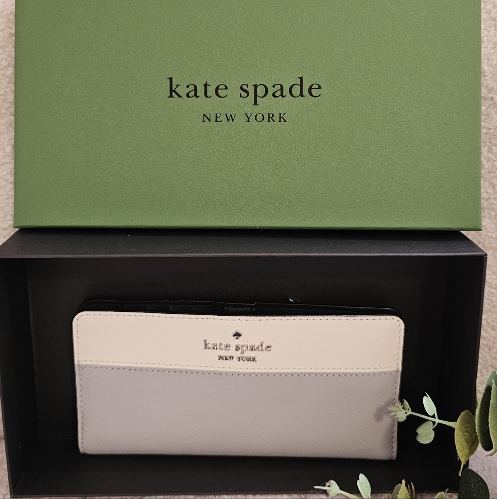 Kate Spade NIB Two Tone Wallet: NWOT